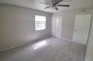 3221 Ridgeview Cir, Irving, TX 75062 - Photo 8