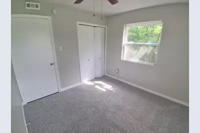 3221 Ridgeview Circle, Irving, TX 75062 - Photo 10