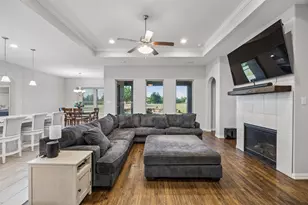 2015 Alps Ct, Cedar Hill, TX 75104 - Photo 6