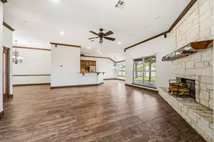 716 Retoma Park Dr, Robinson, TX 76706 - Photo 4