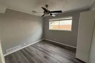 415 W Highland Dr, Whitewright, TX 75491 - Photo 22