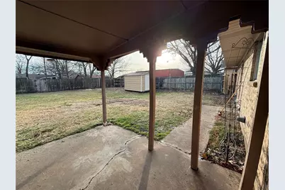415 W Highland Drive, Whitewright, TX 75491 - Photo 4