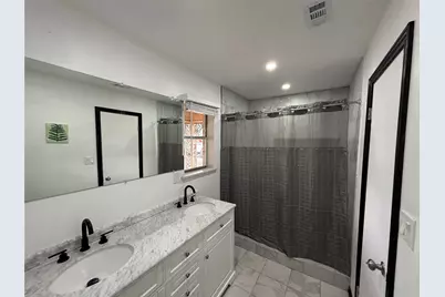 415 W Highland Drive, Whitewright, TX 75491 - Photo 10