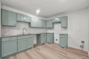4920 S Peachtree Rd, Balch Springs, TX 75180 - Photo 6