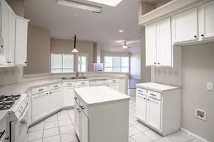 6823 Woodcrest Ln, Sachse, TX 75048 - Photo 8