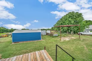 1176 Blue Cut Rd N, McGregor, TX 76657 - Photo 22