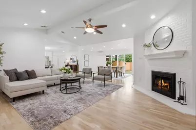 6554 Ridgeview Circle, Dallas, TX 75240 - Photo 2