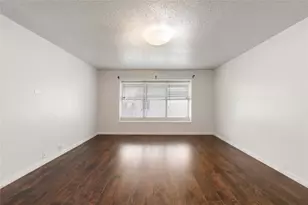 206 Shady Brook Dr, Arlington, TX 76002 - Photo 22