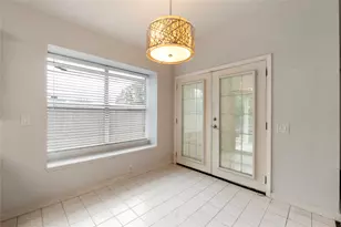 206 Shady Brook Dr, Arlington, TX 76002 - Photo 16