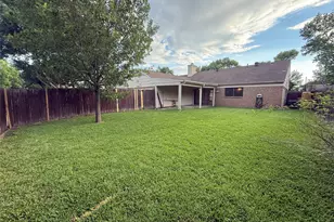 2834 Naples Dr, Garland, TX 75040 - Photo 18