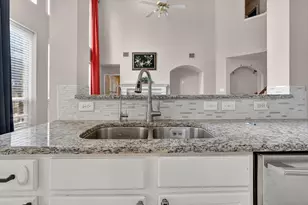 205 Lake Village Dr, McKinney, TX 75071 - Photo 16