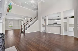205 Lake Village Dr, McKinney, TX 75071 - Photo 12