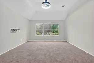 205 Lake Village Dr, McKinney, TX 75071 - Photo 24