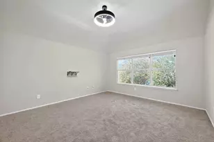 205 Lake Village Dr, McKinney, TX 75071 - Photo 14