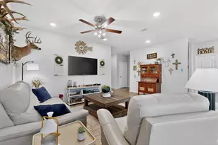 645 Pawprint Holw, Godley, TX 76044 - Photo 8