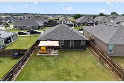 645 Pawprint Hollow, Godley, TX 76044 - Photo 38