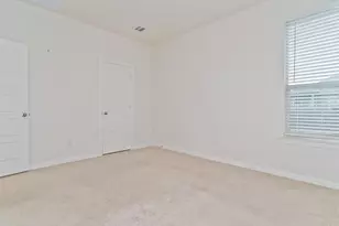 4742 Crestwood Dr, Haltom City, TX 76137 - Photo 32