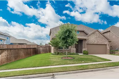 4742 Crestwood Drive, Haltom City, TX 76137 - Photo 2