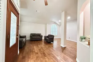 10123 Andre Dr, Irving, TX 75063 - Photo 6