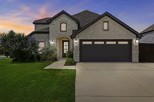 421 Haven Rd, Waxahachie, TX 75165 - Photo 1