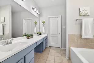 1425 Bull St, Aubrey, TX 76227 - Photo 8