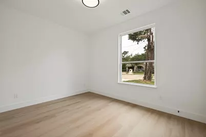 642 Bethpage Avenue, Dallas, TX 75217 - Photo 4