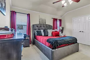 5035 Barcelona Trl, Grand Prairie, TX 75052 - Photo 14