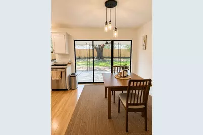 4325 Winchester Court, Grand Prairie, TX 75052 - Photo 4