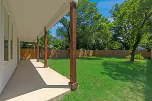 4128 Pluto St, Dallas, TX 75212 - Photo 30