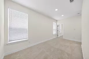 4128 Pluto St, Dallas, TX 75212 - Photo 20