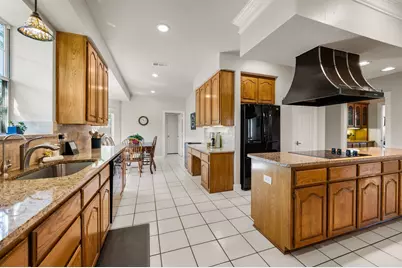2332 Lakeway Terrace, Flower Mound, TX 75028 - Photo 10