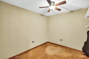 4031 Burleson Retta Rd, Burleson, TX 76028 - Photo 32