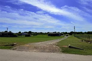 1420 Co Rd 4522, Decatur, TX 76234 - Photo 24