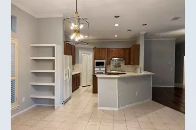 827 Ash Grove Lane #829, DeSoto, TX 75115 - Photo 4
