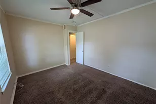 1605 Maple Dr, Garland, TX 75042 - Photo 16