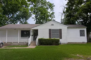1605 Maple Dr, Garland, TX 75042 - Photo 22