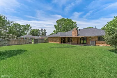 8669 Chalmette Drive, Shreveport, LA 71115 - Photo 4