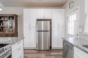 2703 San Gabriel Dr, Granbury, TX 76048 - Photo 14