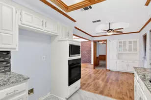 918 Green Brook Dr, Allen, TX 75002 - Photo 16