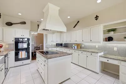 6955 Hawk Road, Flower Mound, TX 75022 - Photo 18