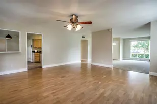 4064 Boca Bay Dr, Dallas, TX 75244 - Photo 12