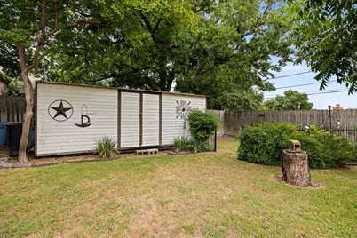 5007 Comanche Drive, Granbury, TX 76049 - Photo 38