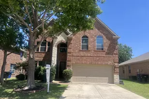 11462 Henderson Dr, Frisco, TX 75035 - Photo 2