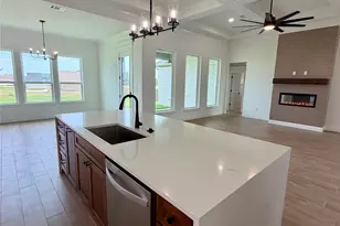 2704 Village Rd, Granbury, TX 76049 - Photo 4