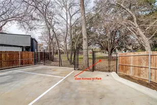 408 Foch St, Fort Worth, TX 76107 - Photo 10