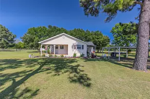 1551 Co Rd 3327, Greenville, TX 75402 - Photo 10
