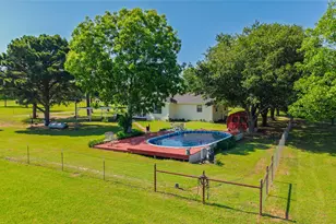 1551 Co Rd 3327, Greenville, TX 75402 - Photo 8