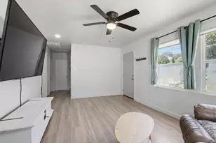 4410 S Ewing Ave, Dallas, TX 75216 - Photo 2