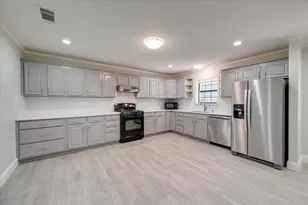 304 Oak Dr, Argyle, TX 76226 - Photo 8