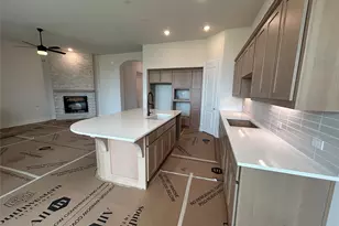 1608 Shandy Ln, Fort Worth, TX 76052 - Photo 2